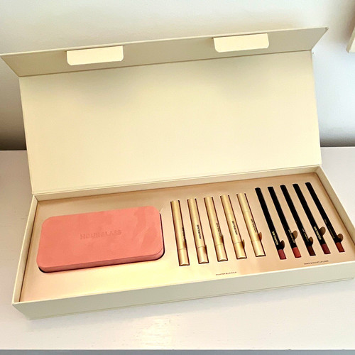 Hourglass piece lips lip - 11-piece,
